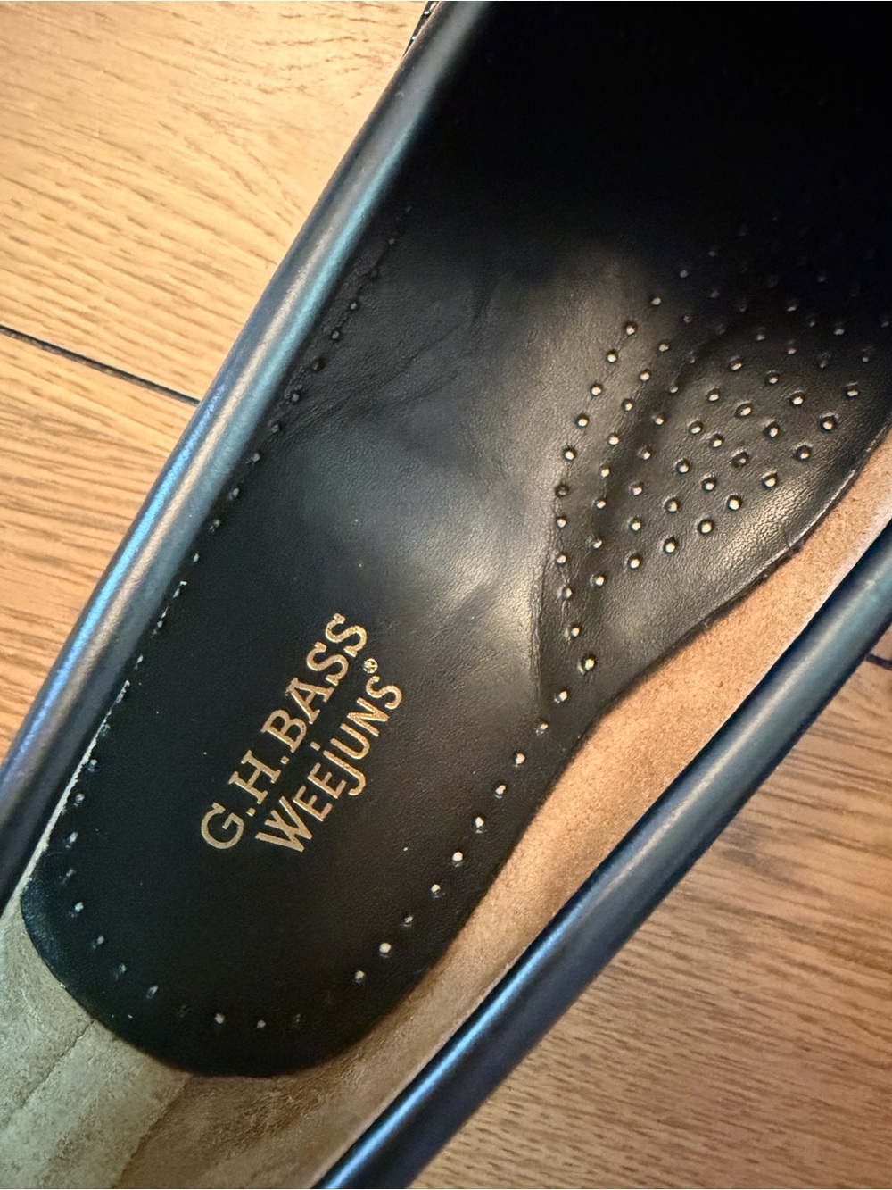 G.H. Bass & Co. Whitney Superlug Black and White Women's Penny Loafers - Picture 5 of 5